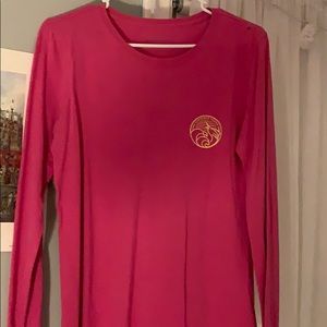 Pink vineyard vines long sleeve size medium